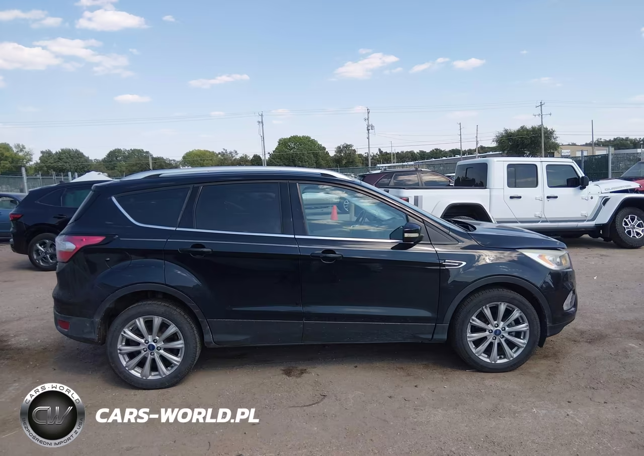 2017 Ford Escape Titanium VIN:1FMCU0JD7HUE72361 - 13