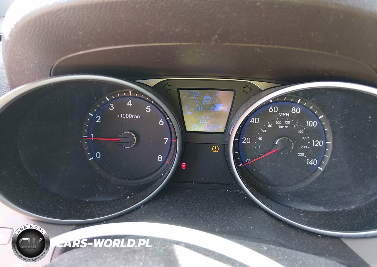 2011 Hyundai Tucson Gls VIN:KM8JUCAC6BU227140 - 7