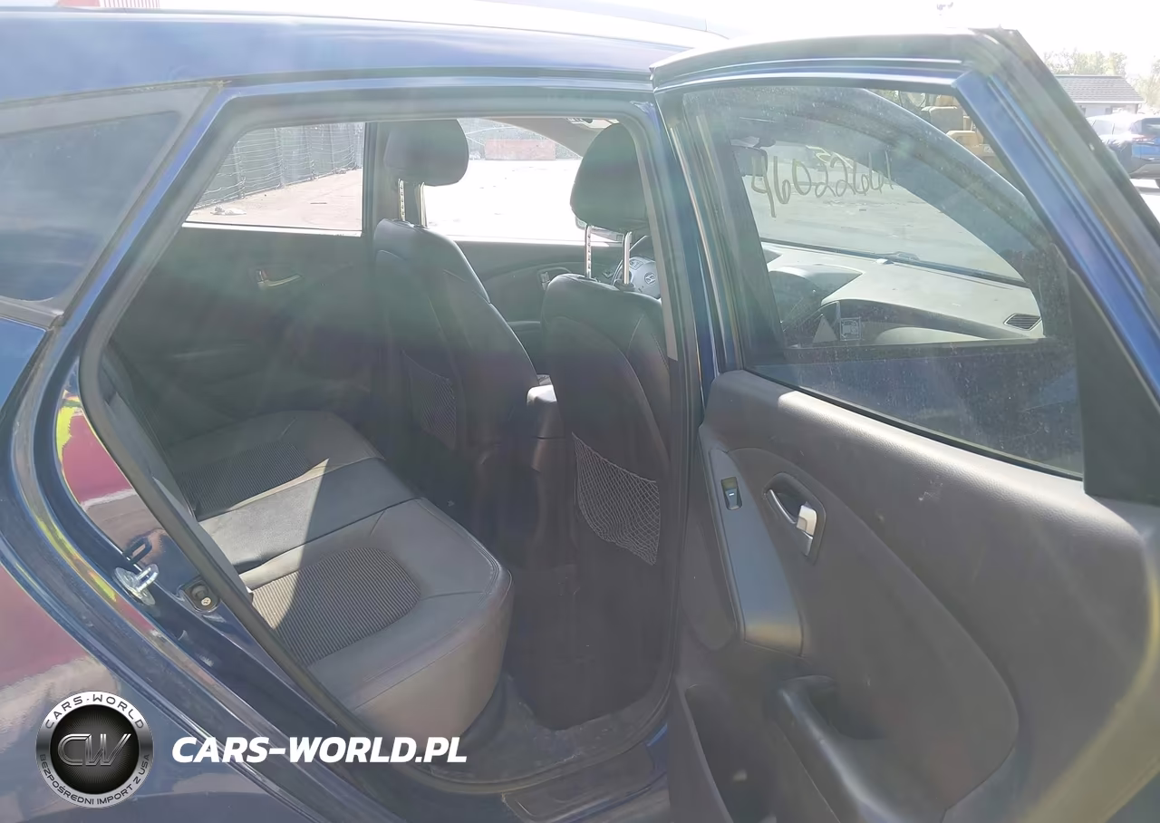2011 Hyundai Tucson Gls VIN:KM8JUCAC6BU227140 - 8
