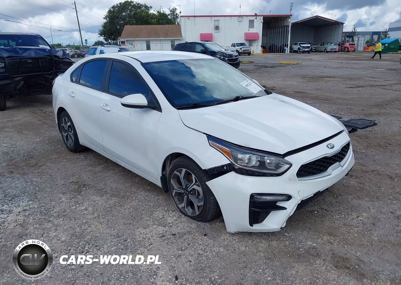 2021 Kia Forte Lxs VIN:3KPF24ADXME326141 - 1