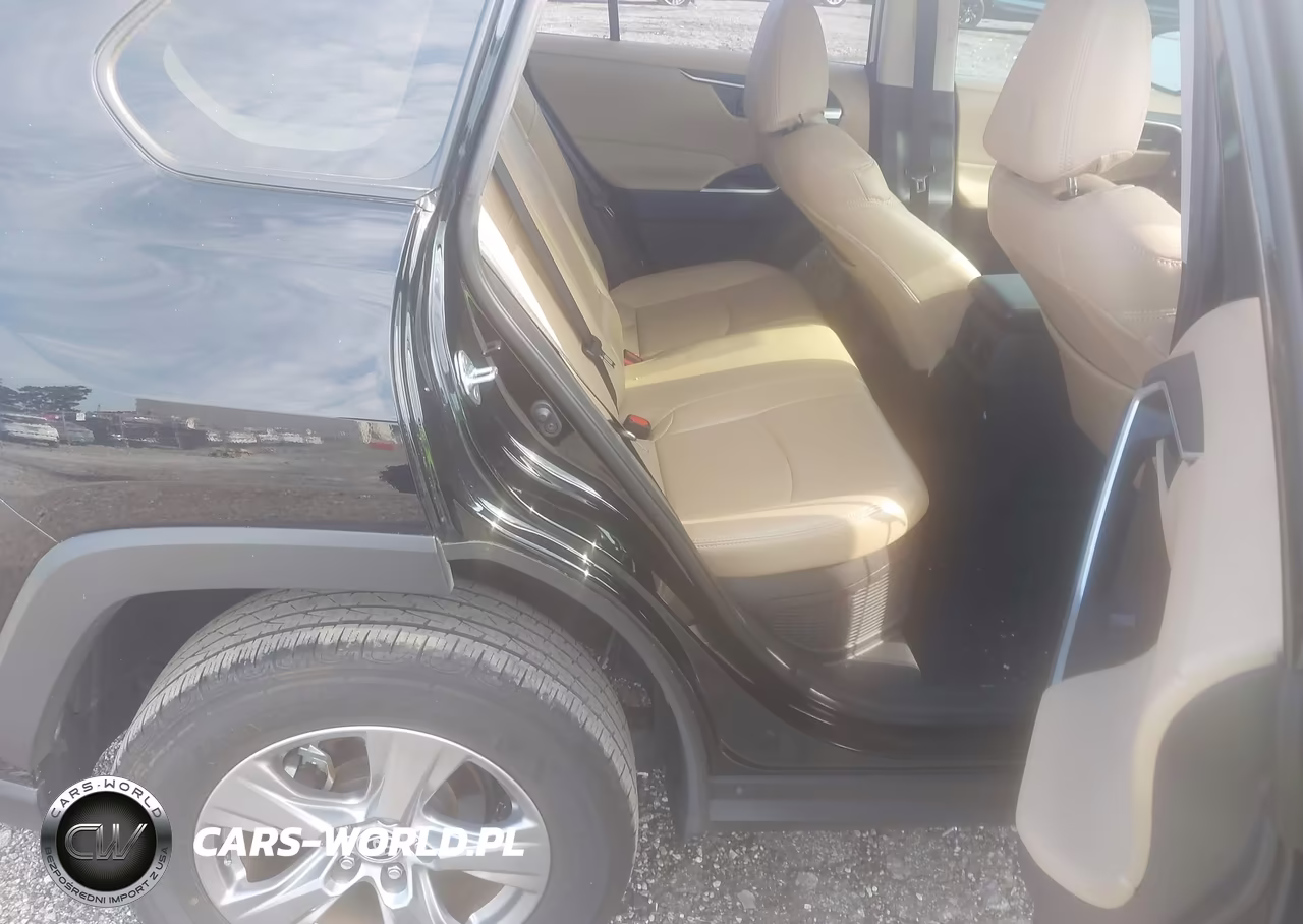 2023 Toyota Rav4 Hybrid Le VIN:JTMMWRFV9PD185062 - 8