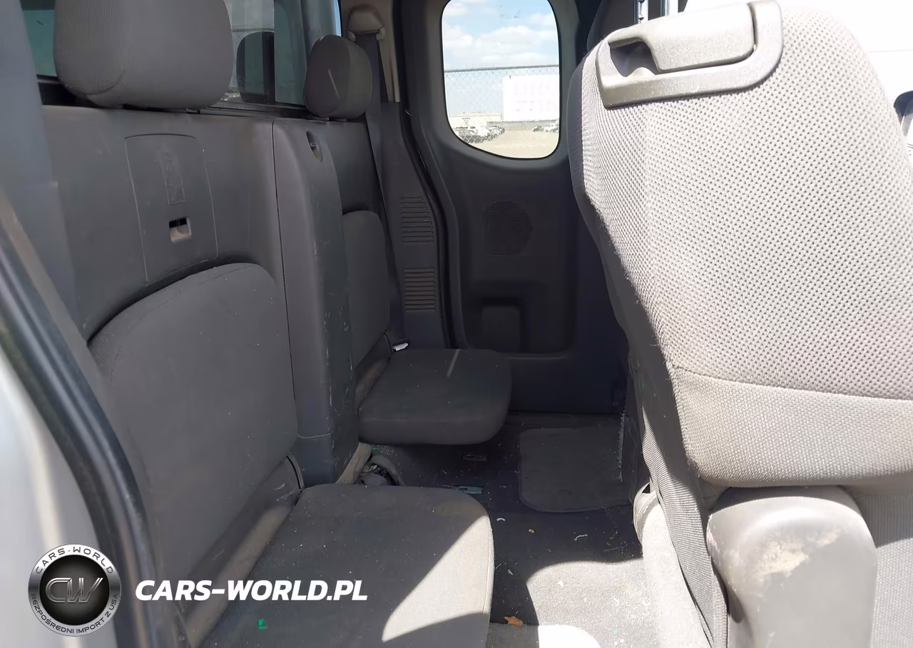 2007 Nissan Frontier Xe VIN:1N6BD06T17C438739 - 8