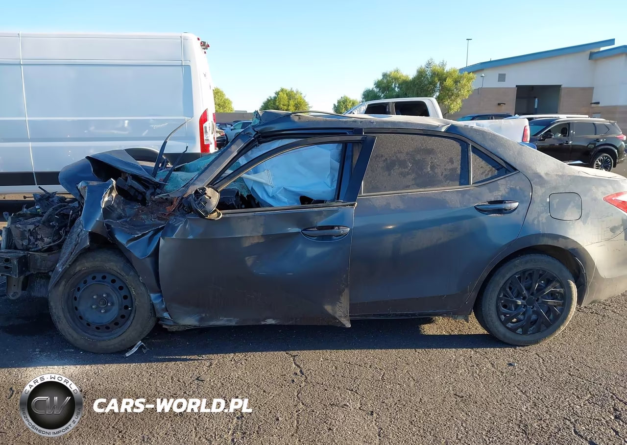 2017 Toyota Corolla Le VIN:5YFBURHE1HP724542 - 15