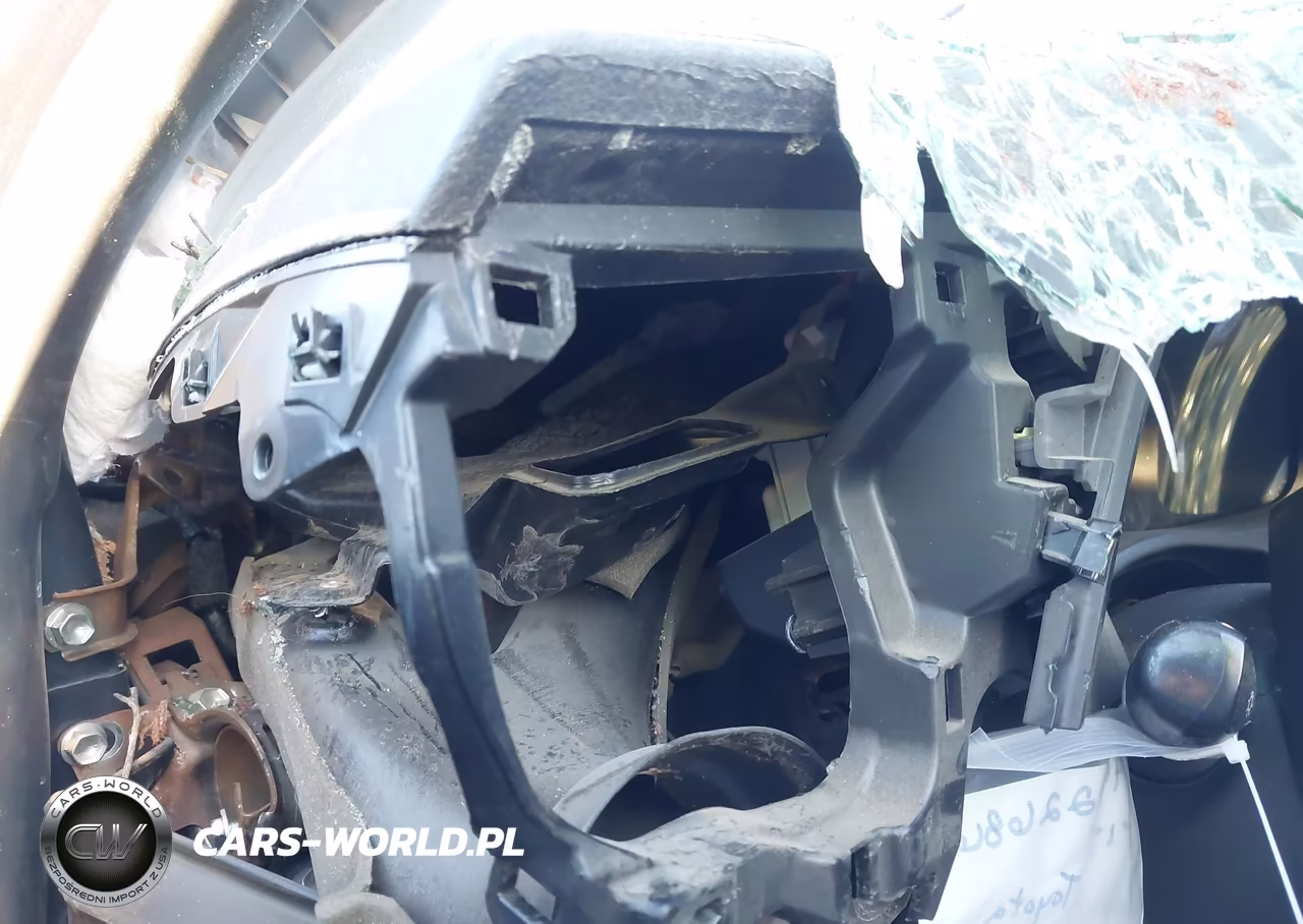 2017 Toyota Corolla Le VIN:5YFBURHE1HP724542 - 7
