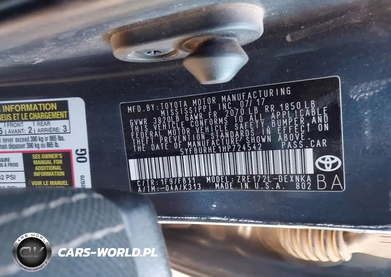 2017 Toyota Corolla Le VIN:5YFBURHE1HP724542 - 9
