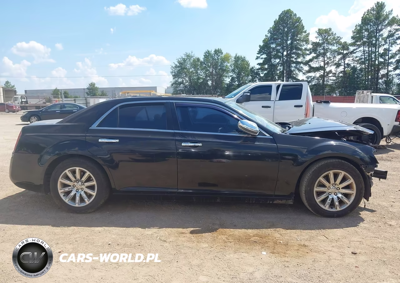 2012 Chrysler 300 Limited VIN:2C3CCACG7CH182397 - 14