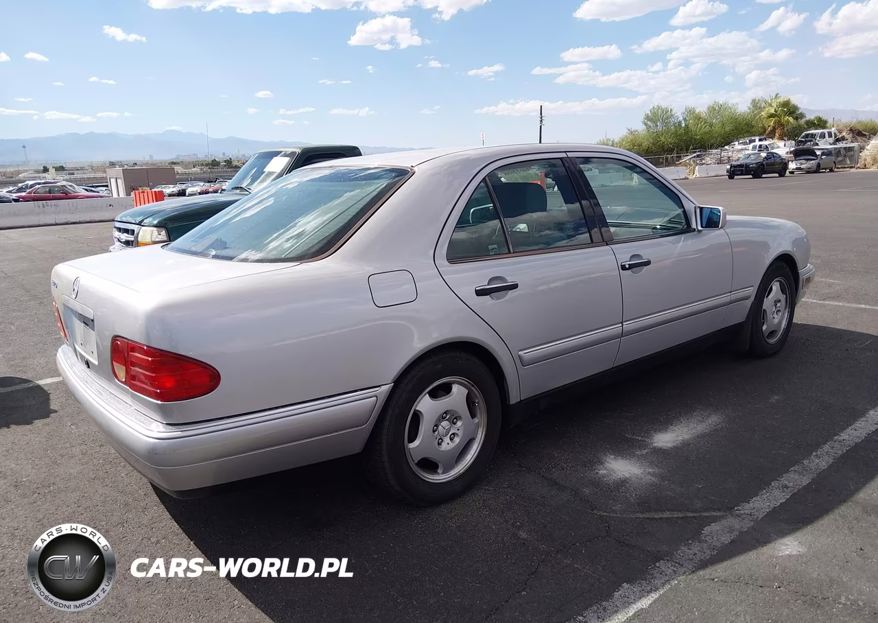 1997 Mercedes-Benz E 420 VIN:WDBJF72F9VA250737 - 4