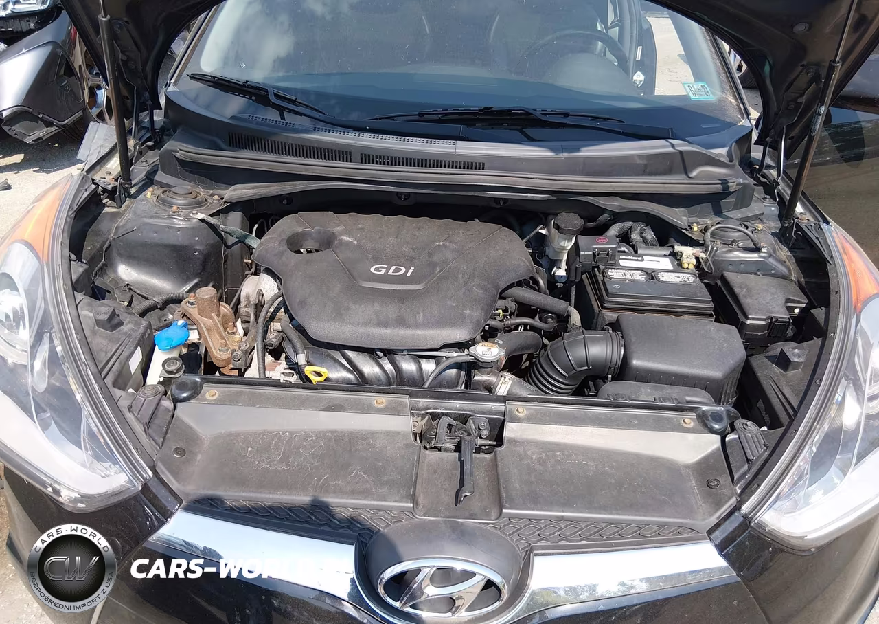 2015 Hyundai Veloster VIN:KMHTC6AD8FU241164 - 10