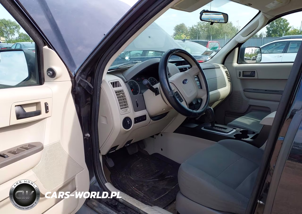 2012 Ford Escape Xls VIN:1FMCU0C75CKC15419 - 13