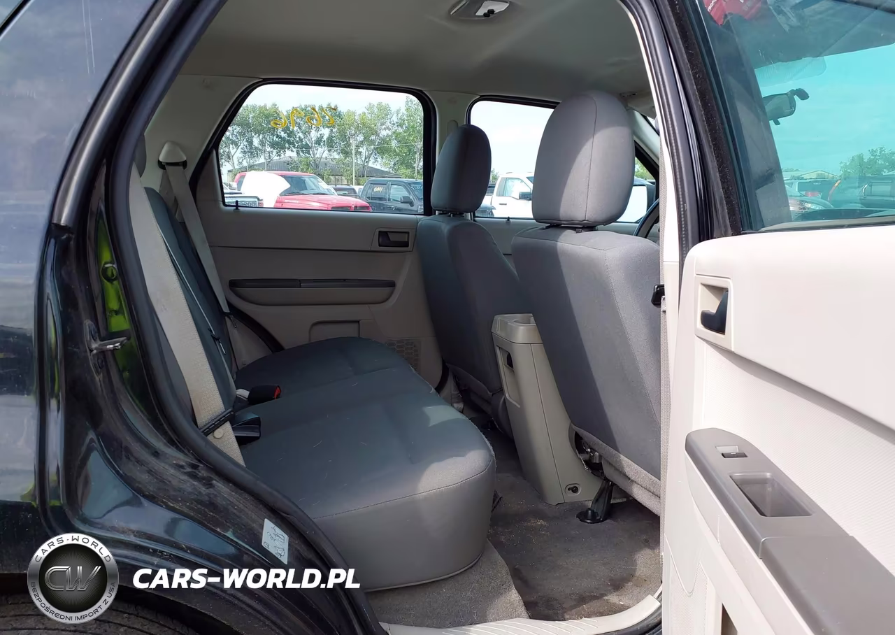 2012 Ford Escape Xls VIN:1FMCU0C75CKC15419 - 8
