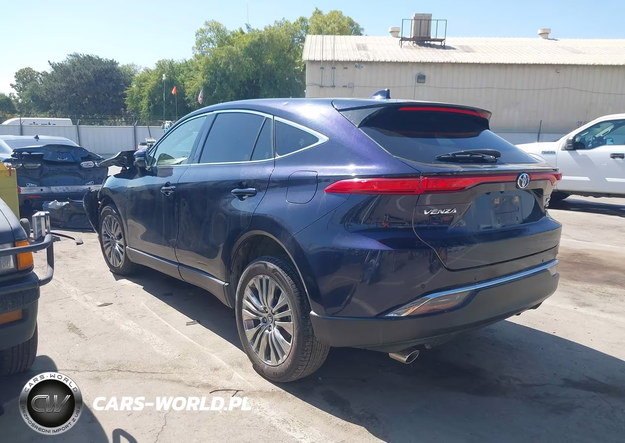 2022 Toyota Venza Limited VIN:JTEAAAAH8NJ100646 - 3