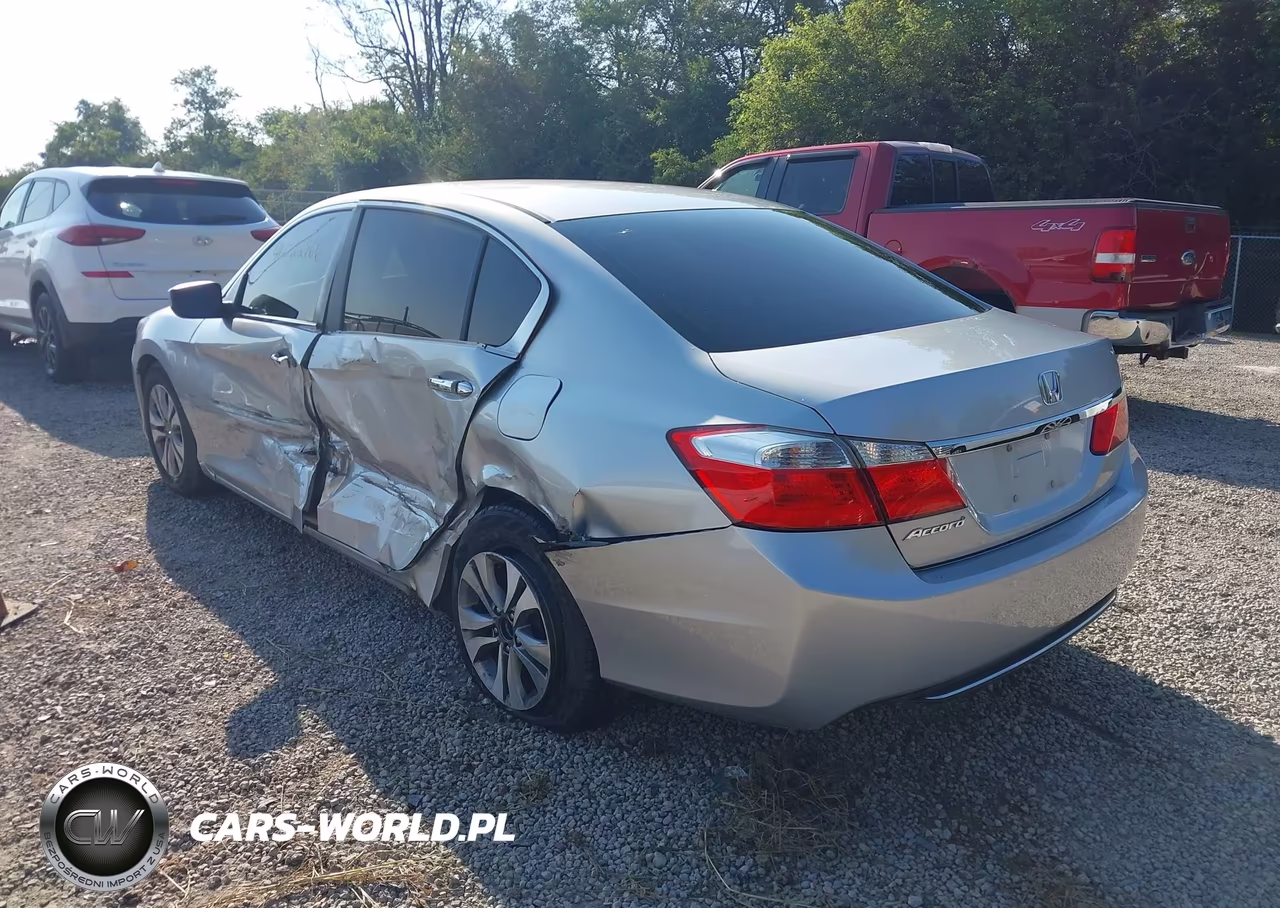 2015 Honda Accord Lx VIN:1HGCR2F39FA032935 - 3