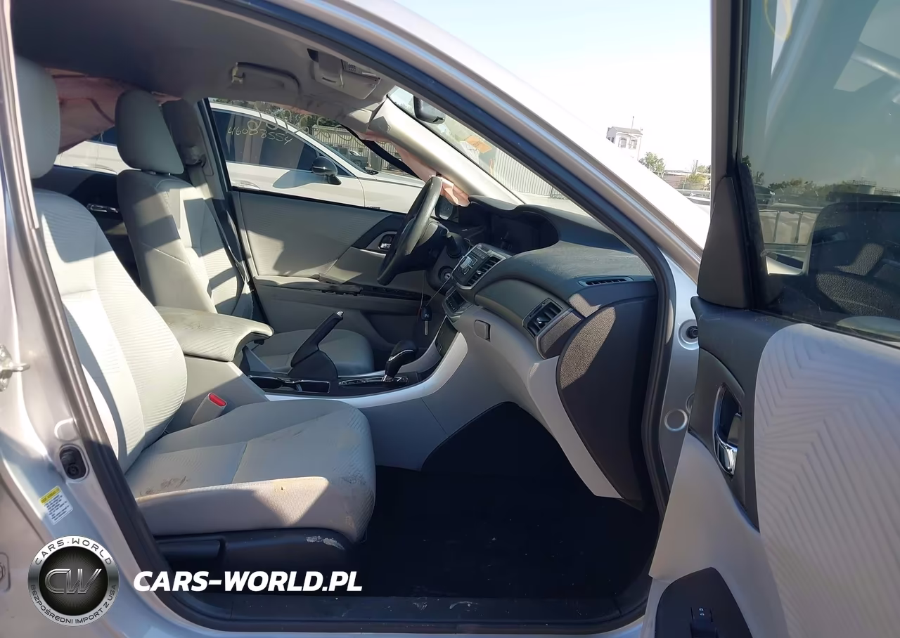 2015 Honda Accord Lx VIN:1HGCR2F39FA032935 - 5