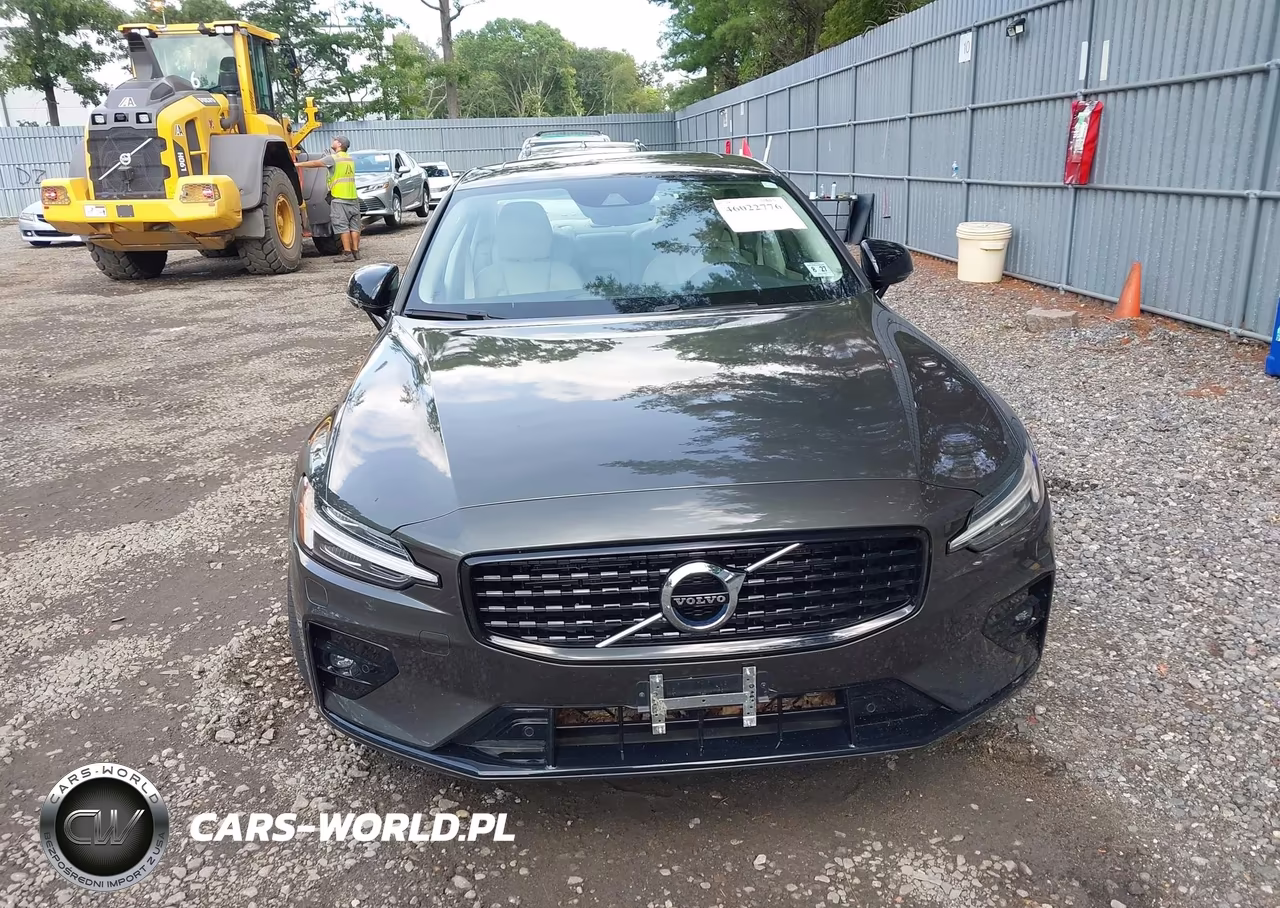 2022 Volvo S60 B5 Inscription-B5 Momentum VIN:7JRL12FZ5NG155672 - 12