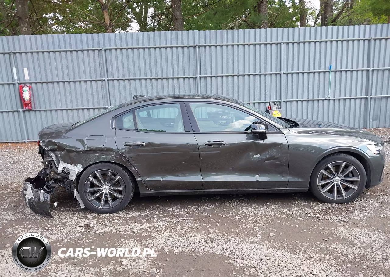 2022 Volvo S60 B5 Inscription-B5 Momentum VIN:7JRL12FZ5NG155672 - 13