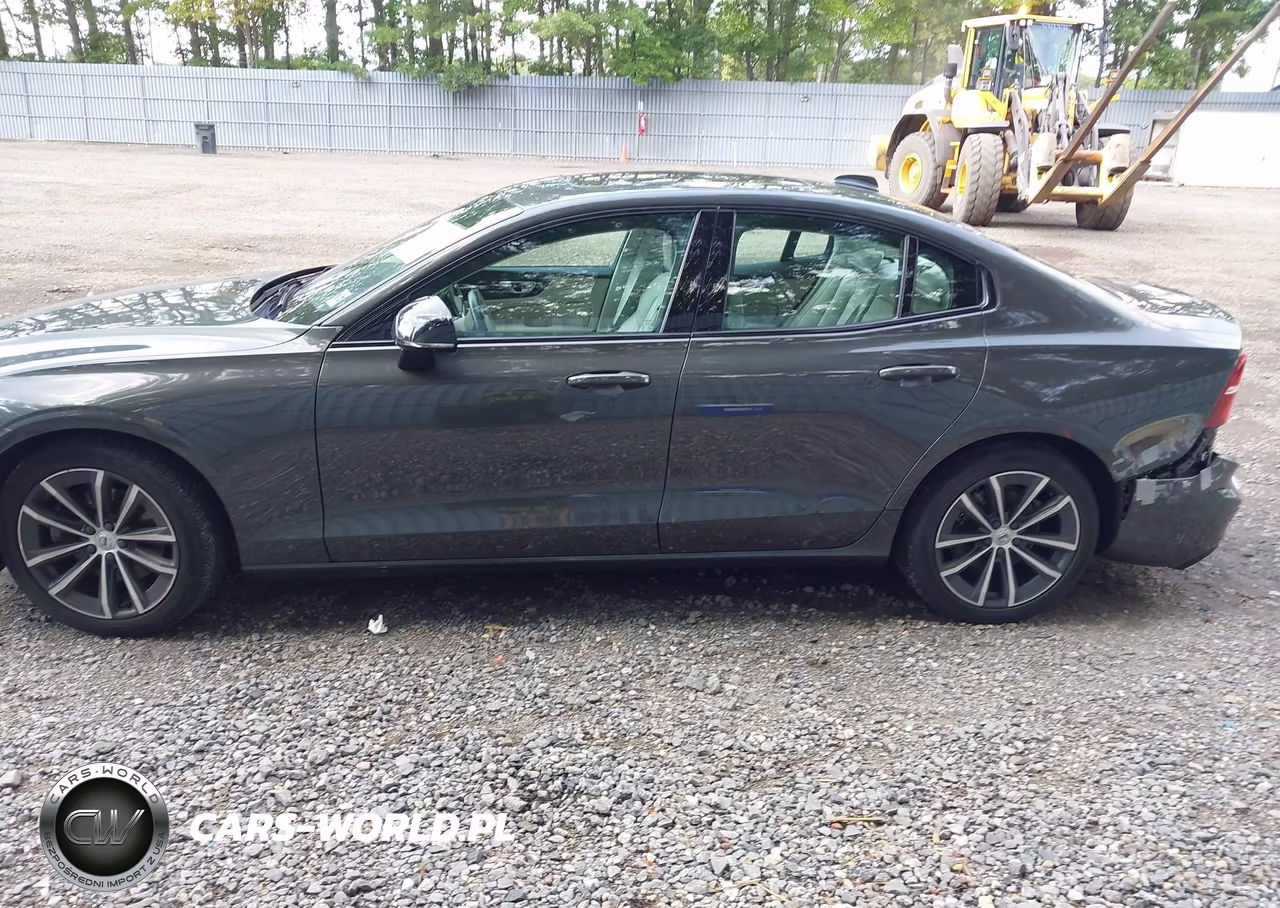 2022 Volvo S60 B5 Inscription-B5 Momentum VIN:7JRL12FZ5NG155672 - 14