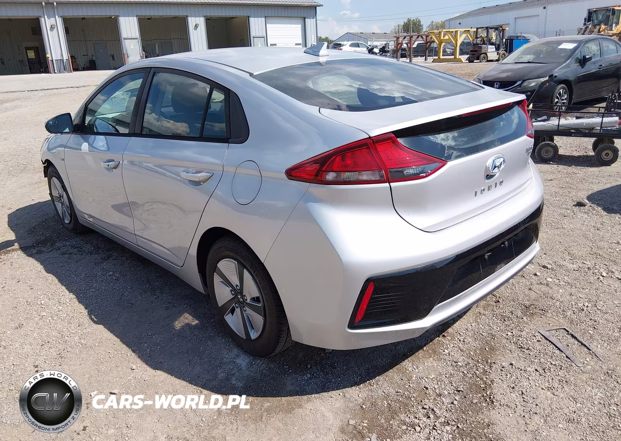 2018 Hyundai Ioniq Hybrid Blue VIN:KMHC65LC5JU100566 - 3