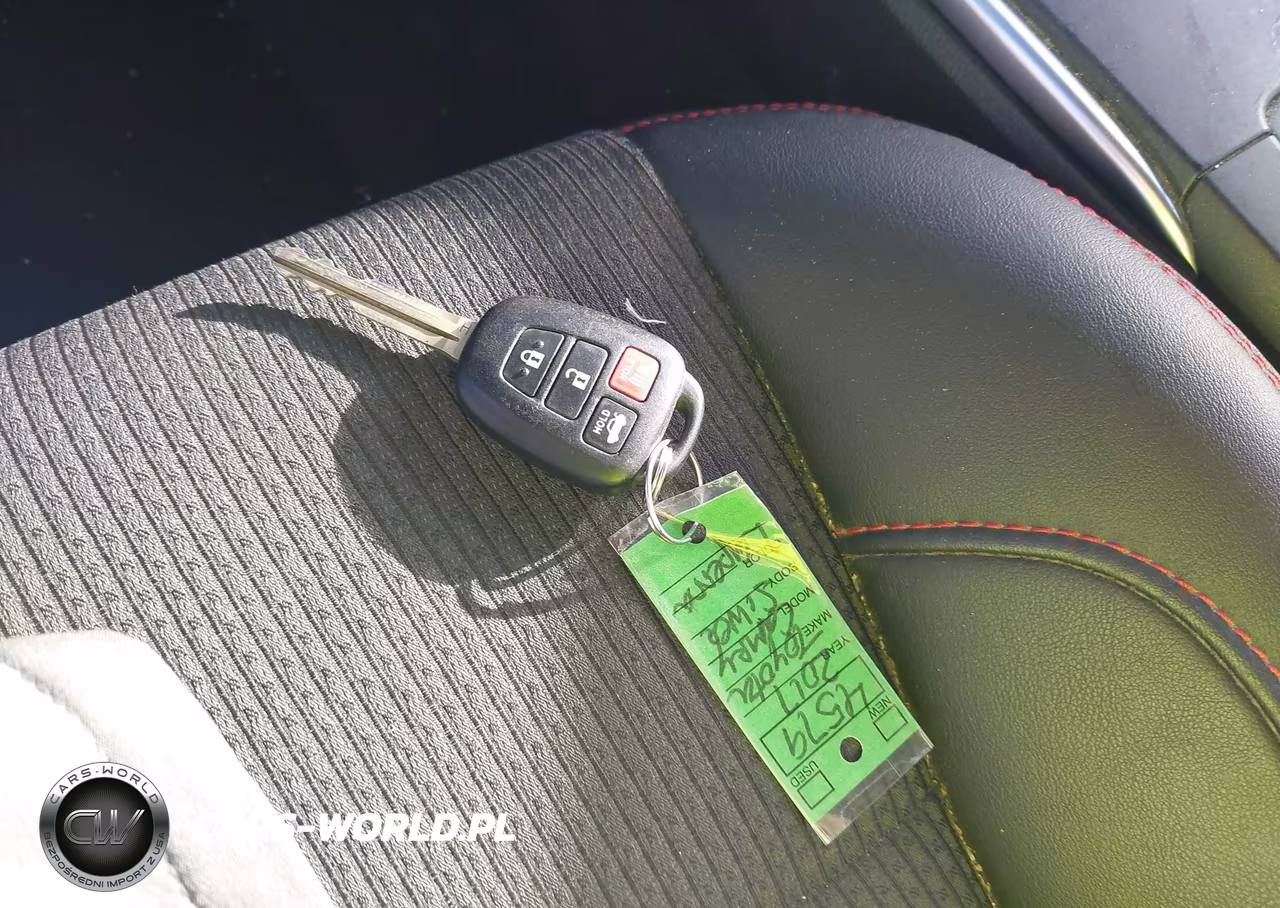 2017 Toyota Camry Se VIN:4T1BF1FK8HU808098 - 11