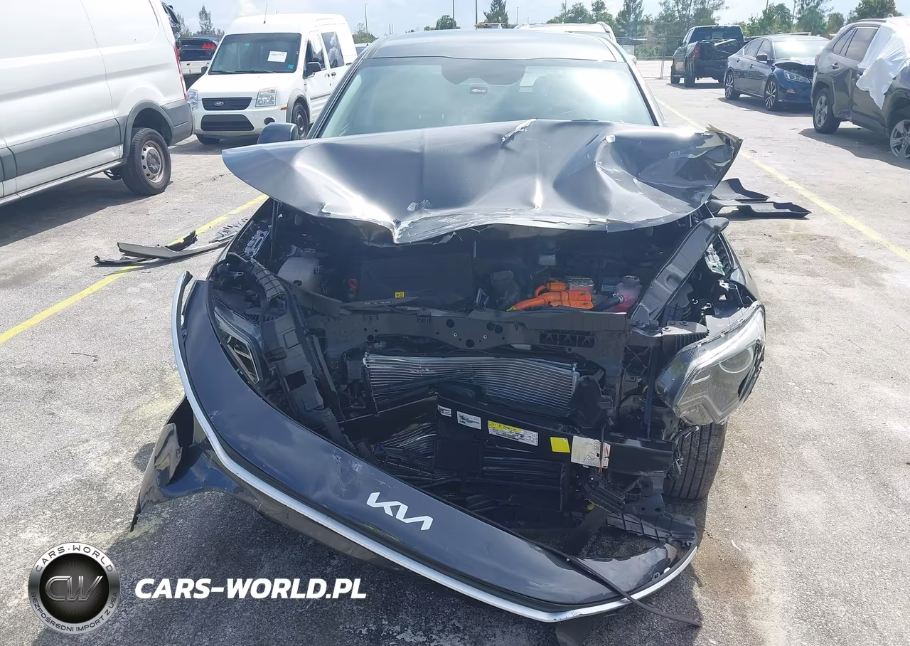 2026 Kia Niro Lx VIN:KNDCP3LE0T5335591 - 13