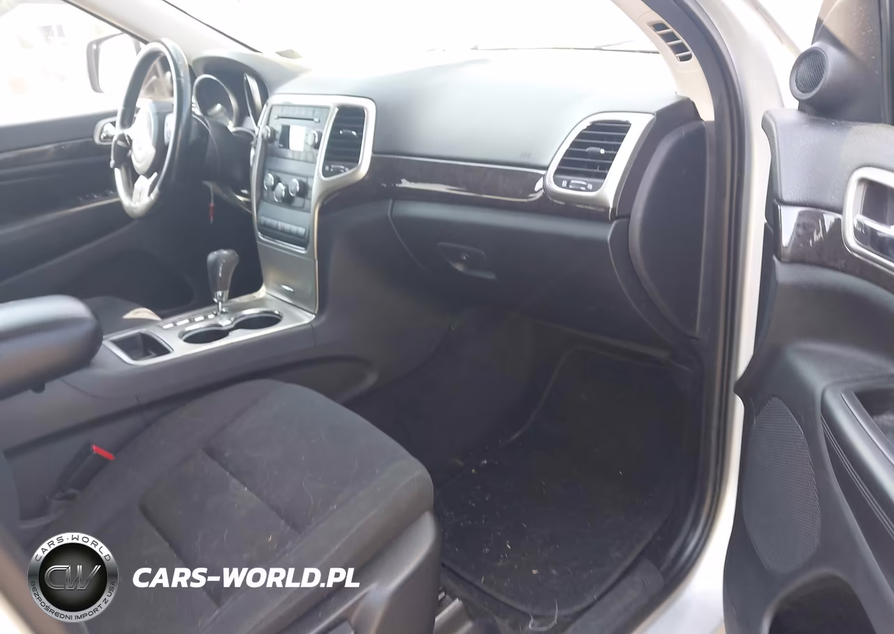 2011 Jeep Grand Cherokee Laredo VIN:1J4RR4GG0BC625677 - 5