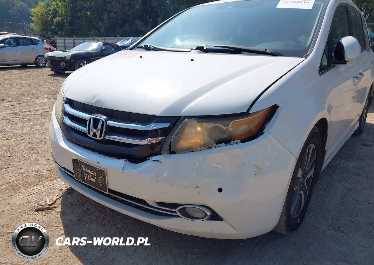 2015 Honda Odyssey Touring-Touring Elite VIN:5FNRL5H91FB040483 - 6
