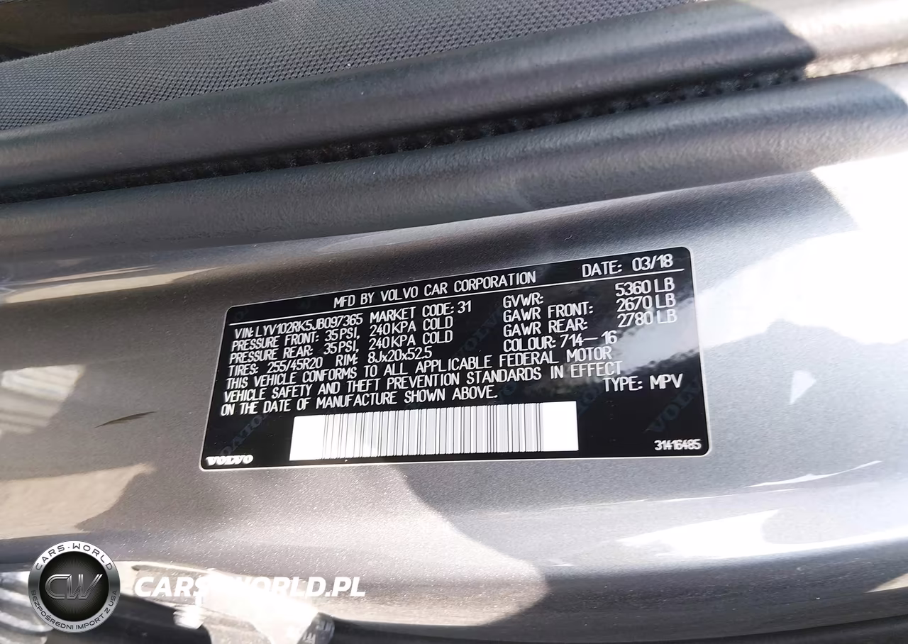2018 Volvo Xc60 T5 Momentum VIN:LYV102RK5JB097365 - 9