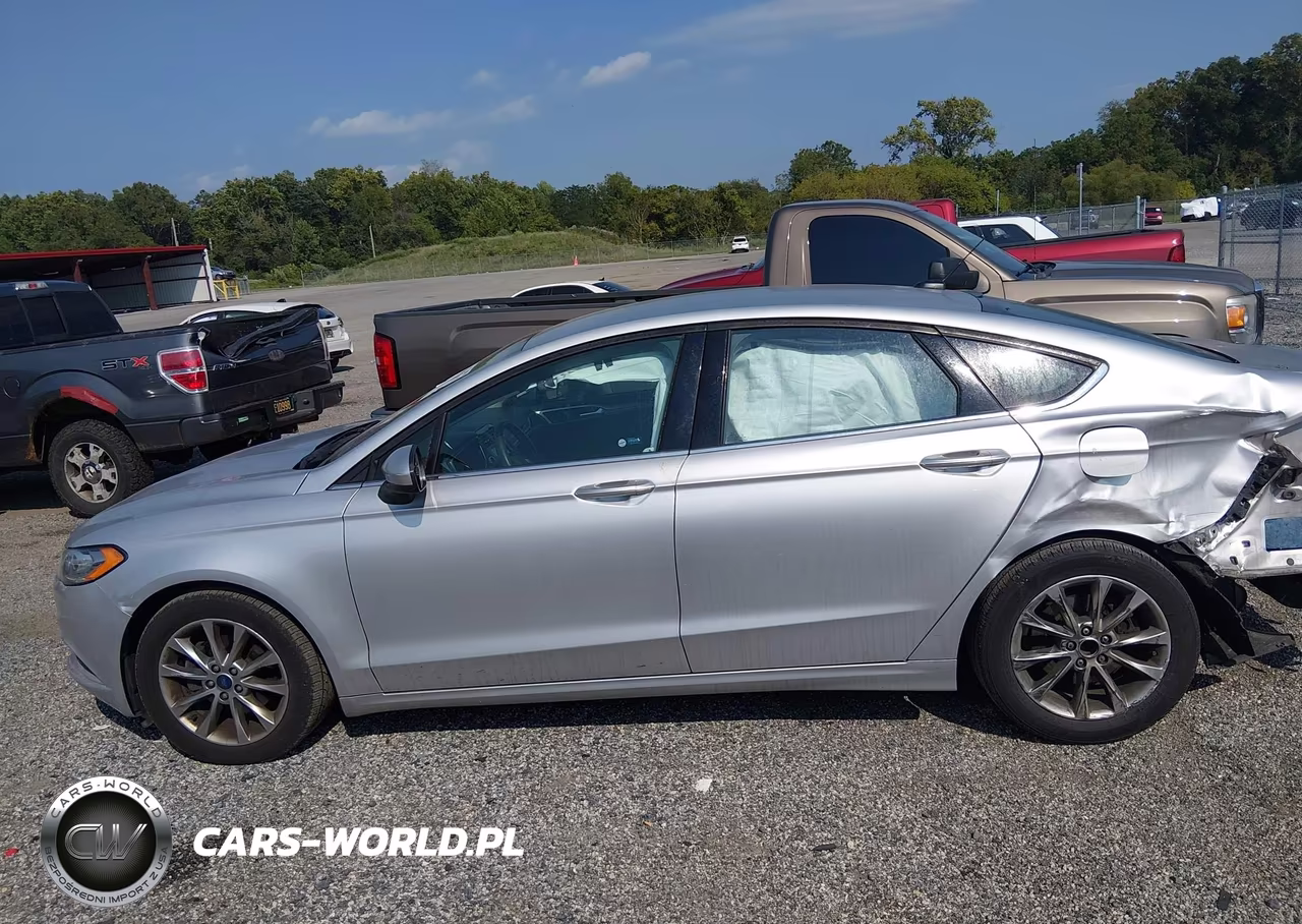 2017 Ford Fusion Se VIN:3FA6P0H75HR345808 - 14
