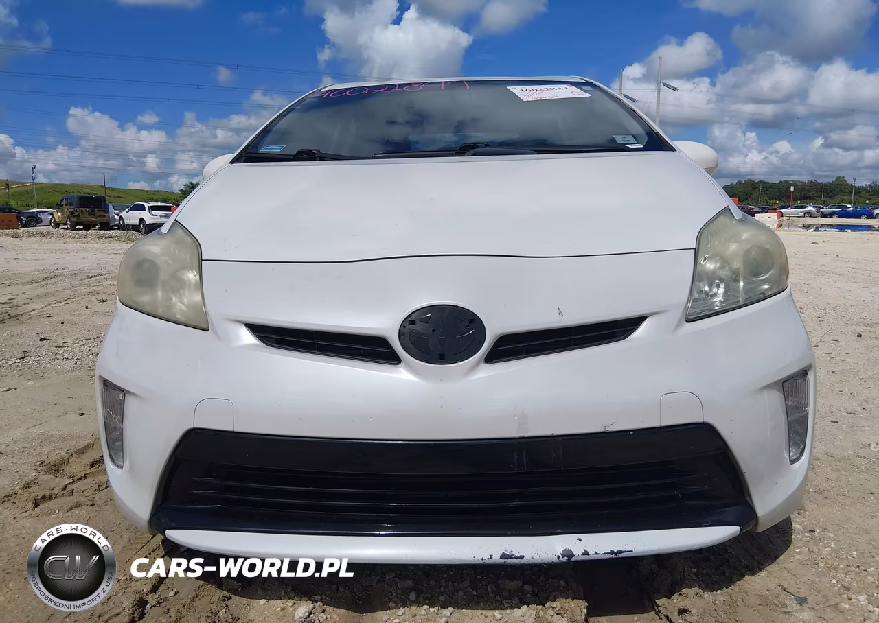 2012 Toyota Prius Two VIN:JTDKN3DU8C5415065 - 12