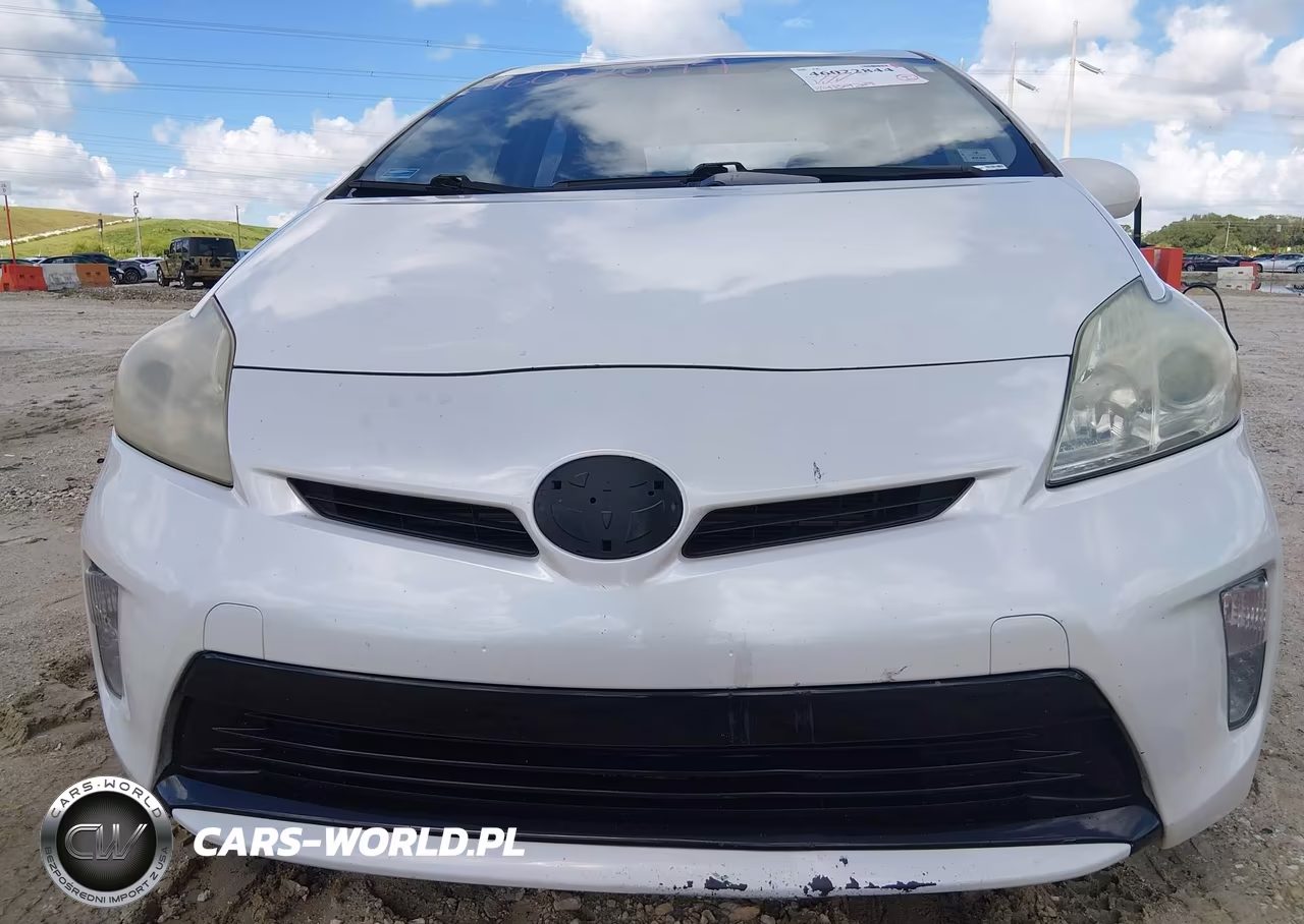2012 Toyota Prius Two VIN:JTDKN3DU8C5415065 - 6