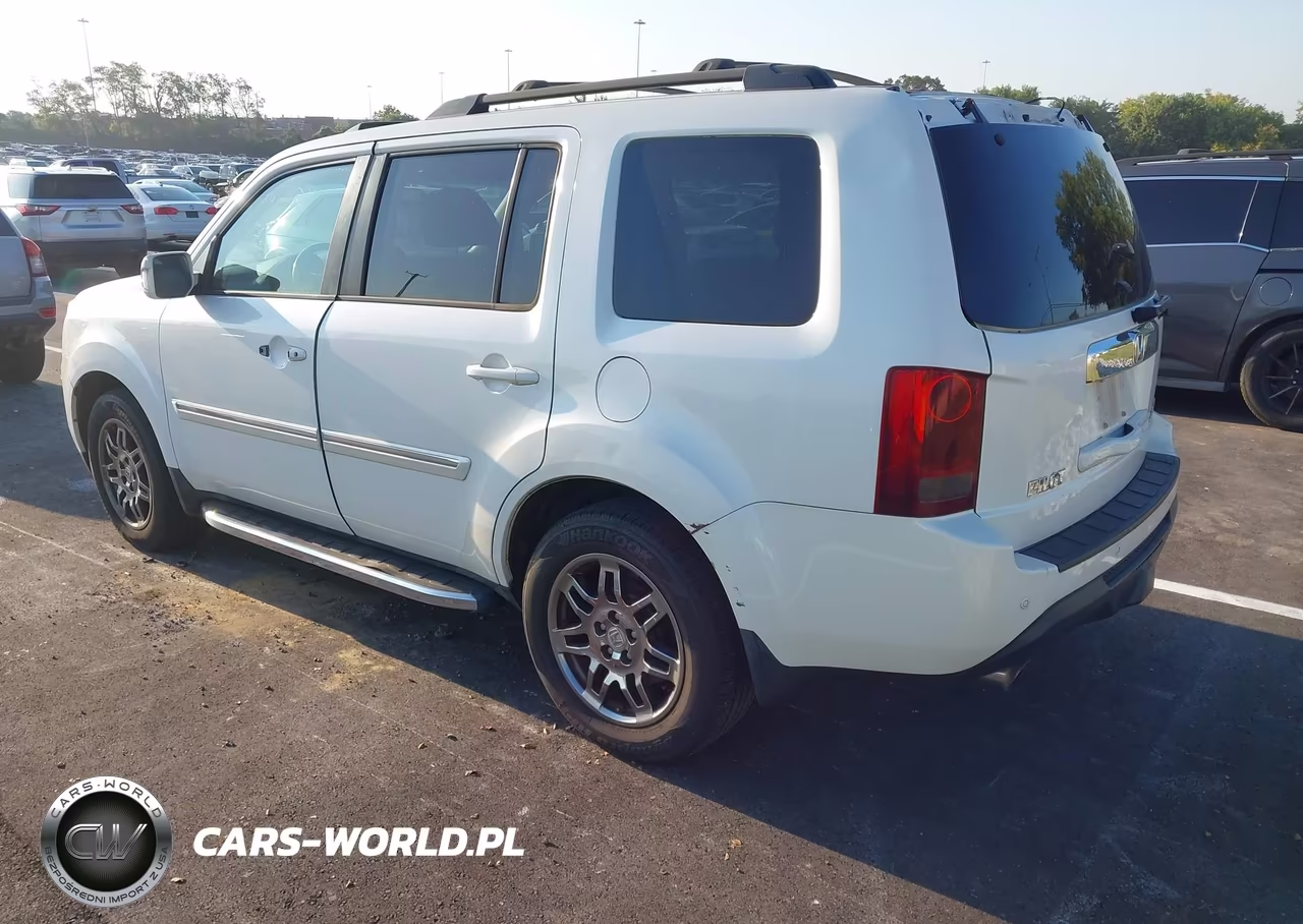 2012 Honda Pilot Touring VIN:5FNYF4H96CB065582 - 3