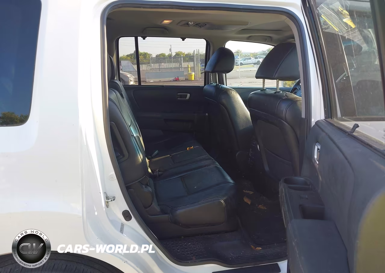 2012 Honda Pilot Touring VIN:5FNYF4H96CB065582 - 8