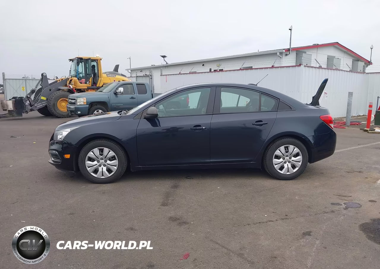 2015 Chevrolet Cruze Ls Manual VIN:1G1PB5SH5F7155273 - 14
