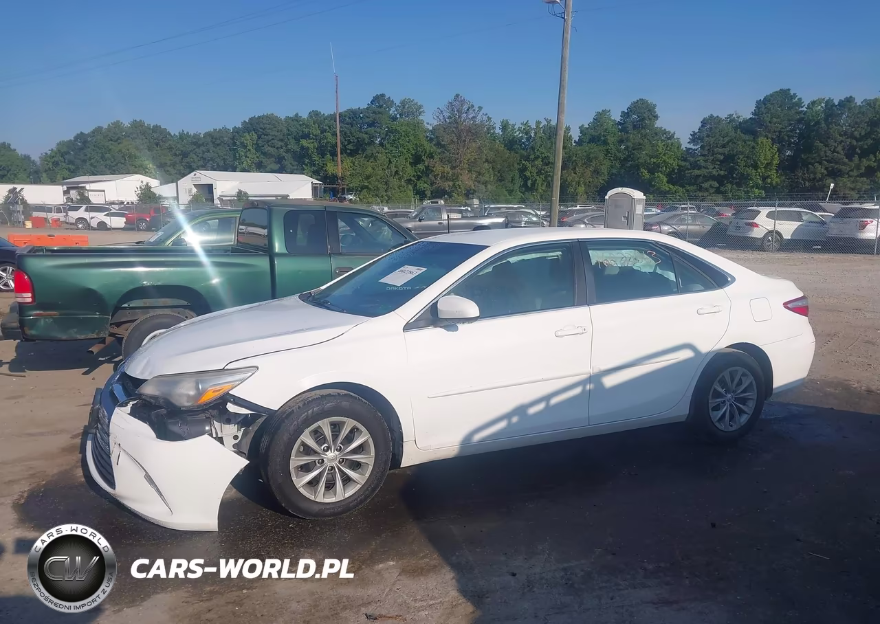 2017 Toyota Camry Le VIN:4T1BF1FK4HU432581 - 14