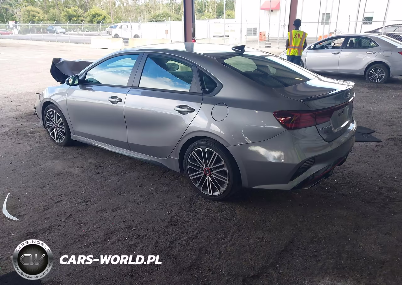 2024 Kia Forte Gt VIN:3KPF44AC6RE805214 - 3