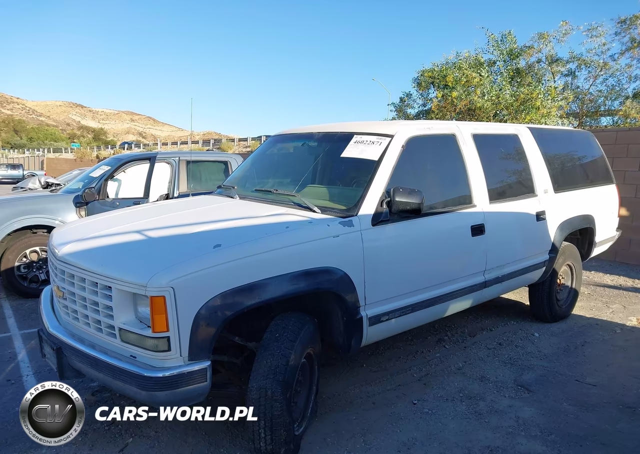 1993 Chevrolet Suburban K2500 VIN:1GNGK26K4PJ366925 - 2