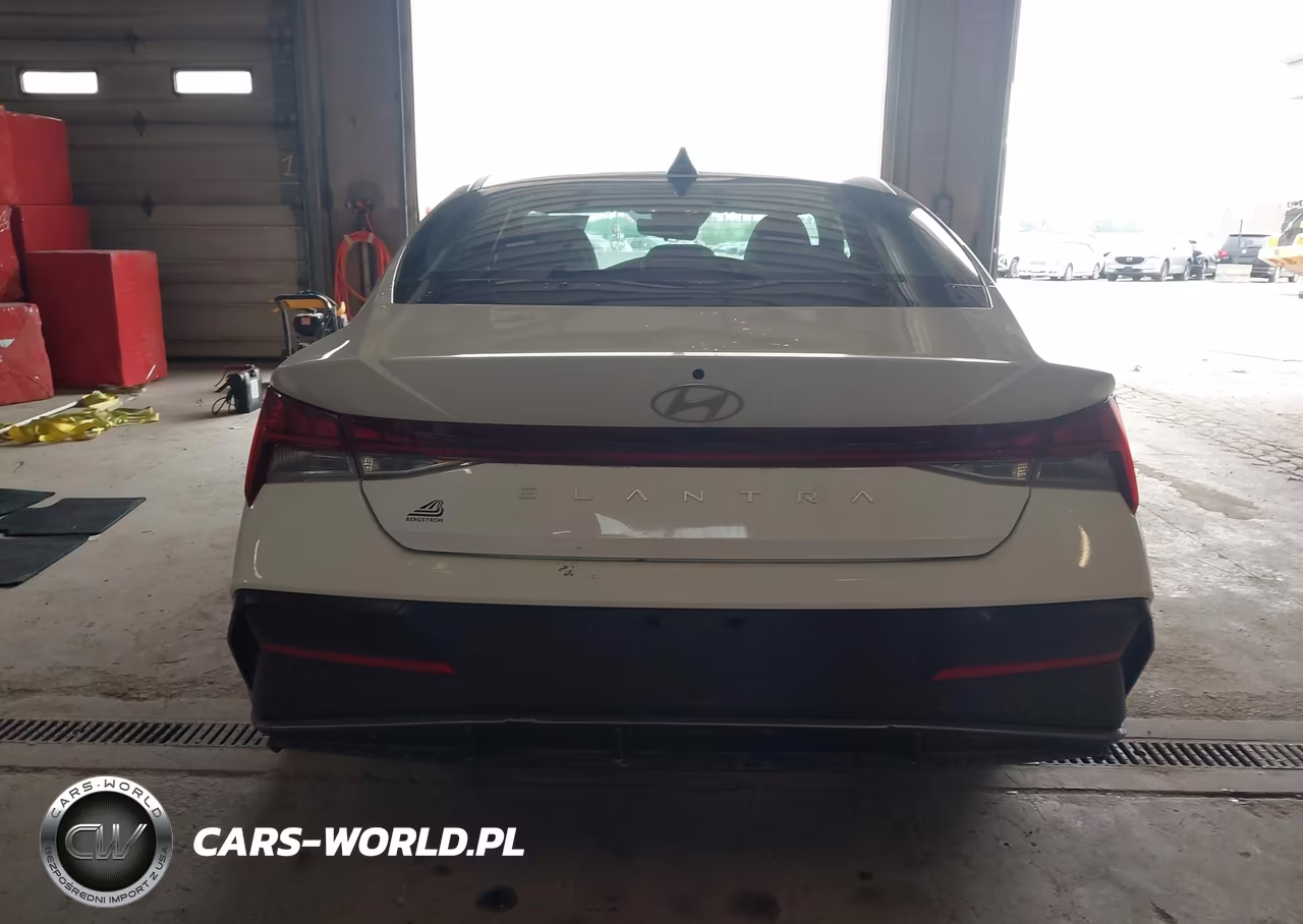 2024 Hyundai Elantra Sel VIN:KMHLS4DG8RU672346 - 17