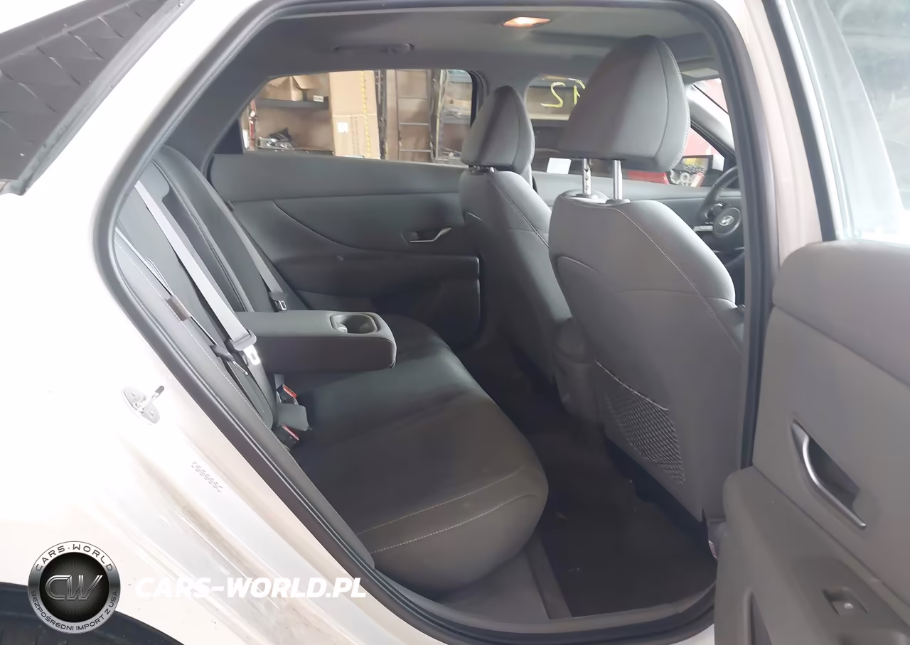 2024 Hyundai Elantra Sel VIN:KMHLS4DG8RU672346 - 8