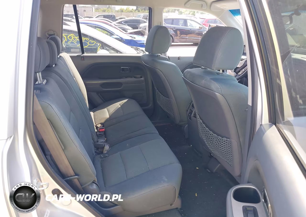 2008 Honda Pilot Vp VIN:5FNYF18268B008405 - 8