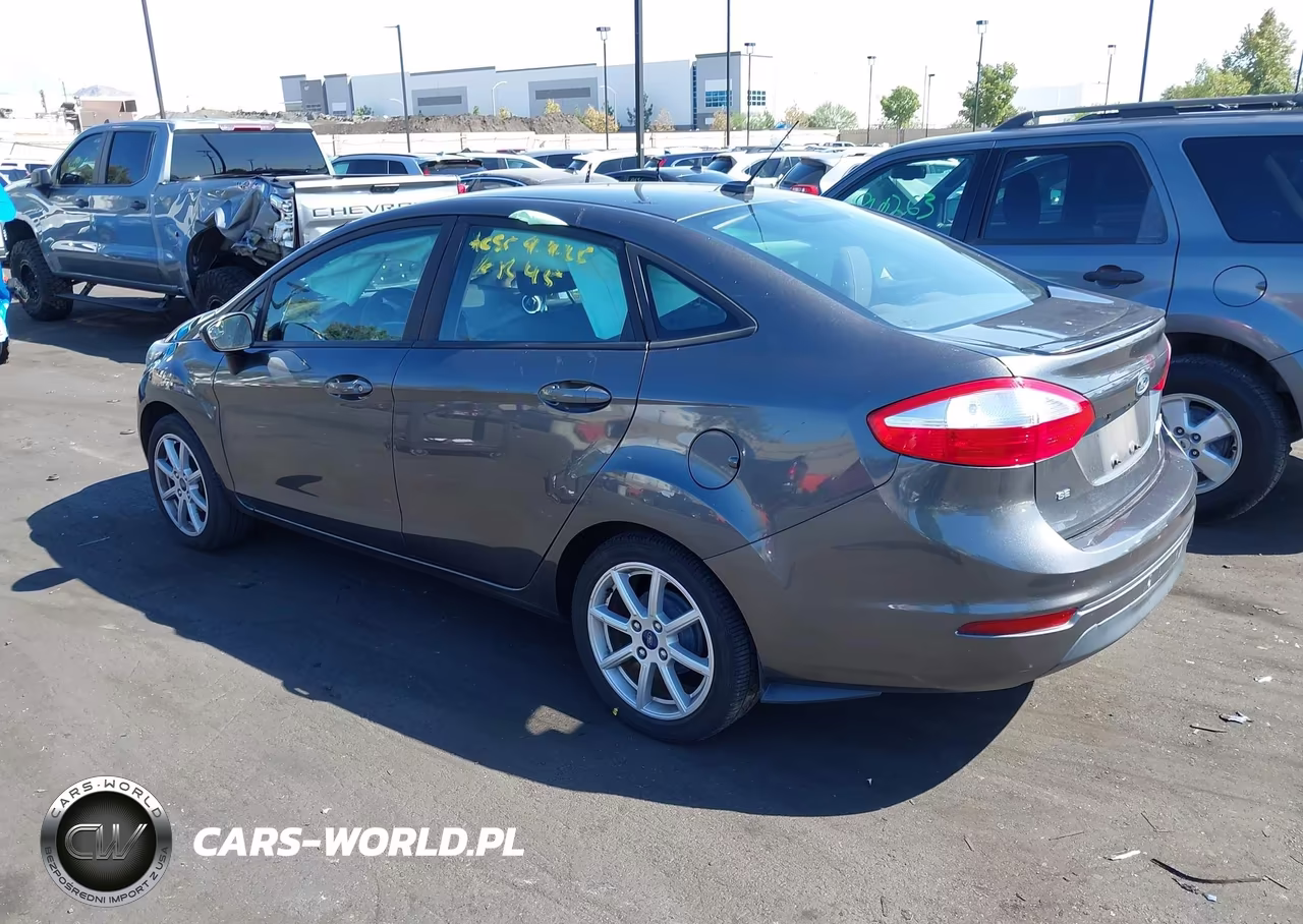 2019 Ford Fiesta Se VIN:3FADP4BJ7KM150171 - 3