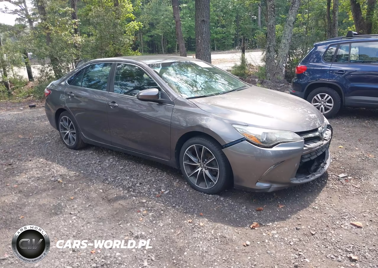 2017 Toyota Camry Xse – zdjęcie 1 z 17
