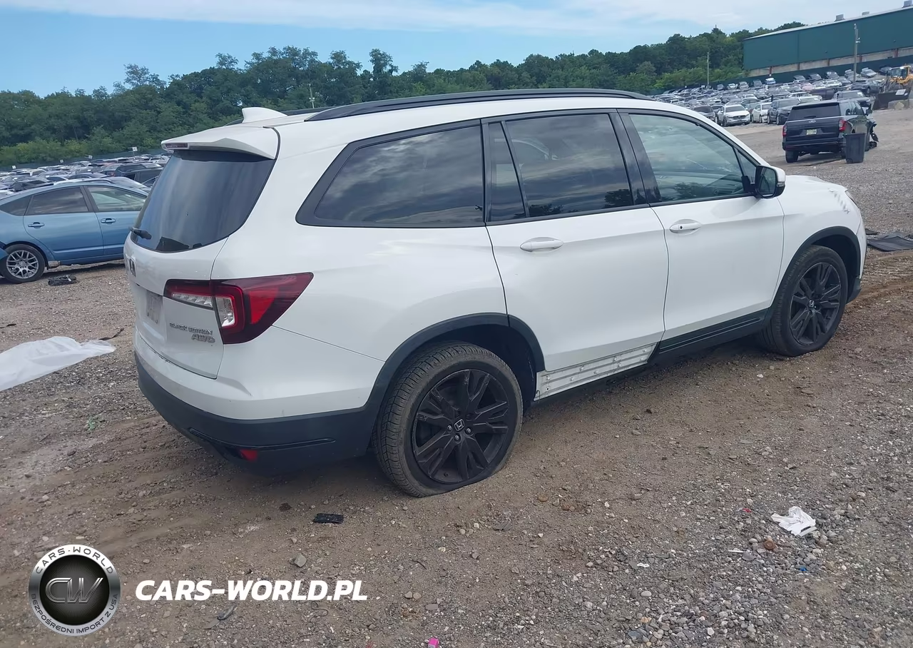 2021 Honda Pilot Awd Black Edition VIN:5FNYF6H77MB011929 - 4