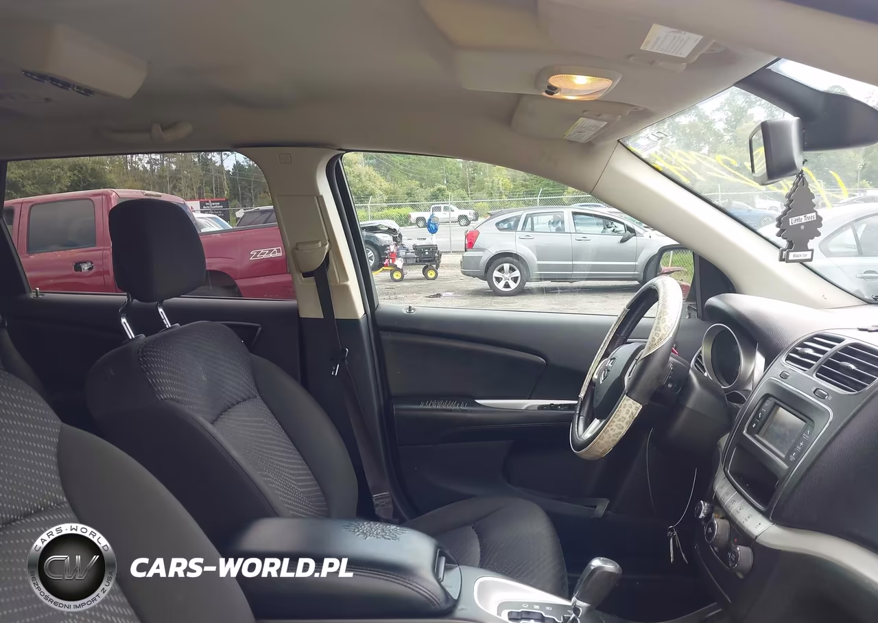 2020 Dodge Journey Se Value VIN:3C4PDCAB9LT279010 - 5