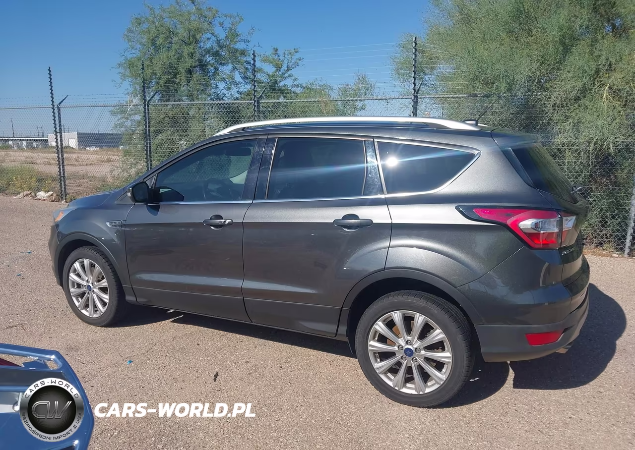 2017 Ford Escape Titanium VIN:1FMCU9JD0HUD20703 - 14