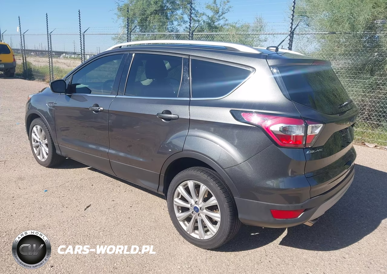 2017 Ford Escape Titanium VIN:1FMCU9JD0HUD20703 - 3