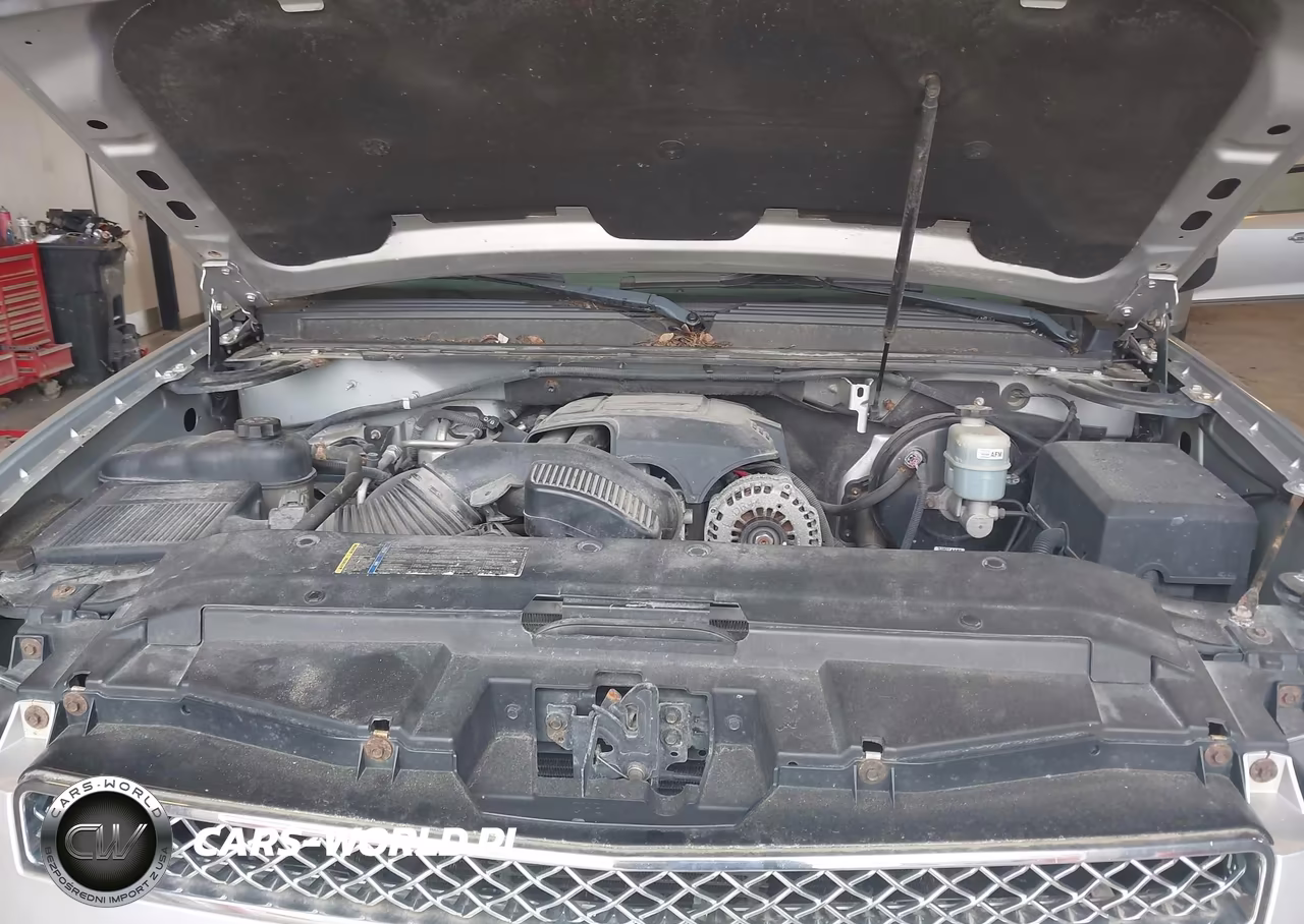 2010 Chevrolet Suburban 1500 Ltz VIN:1GNUKKE32AR166387 - 10