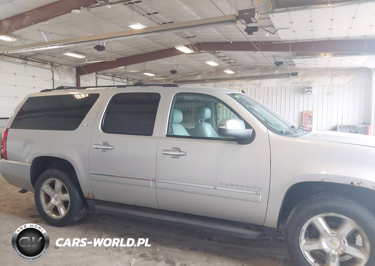 2010 Chevrolet Suburban 1500 Ltz VIN:1GNUKKE32AR166387 - 13