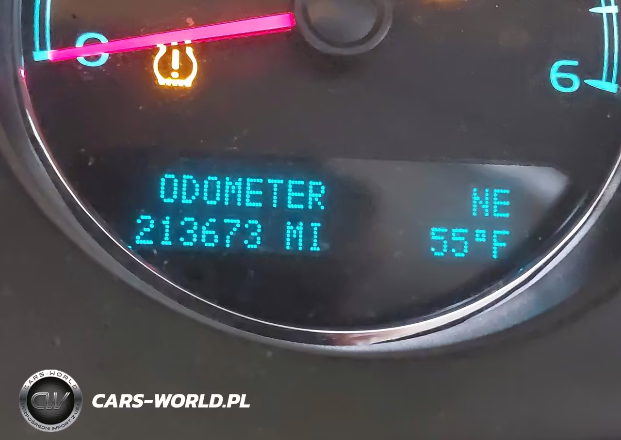 2010 Chevrolet Suburban 1500 Ltz VIN:1GNUKKE32AR166387 - 15