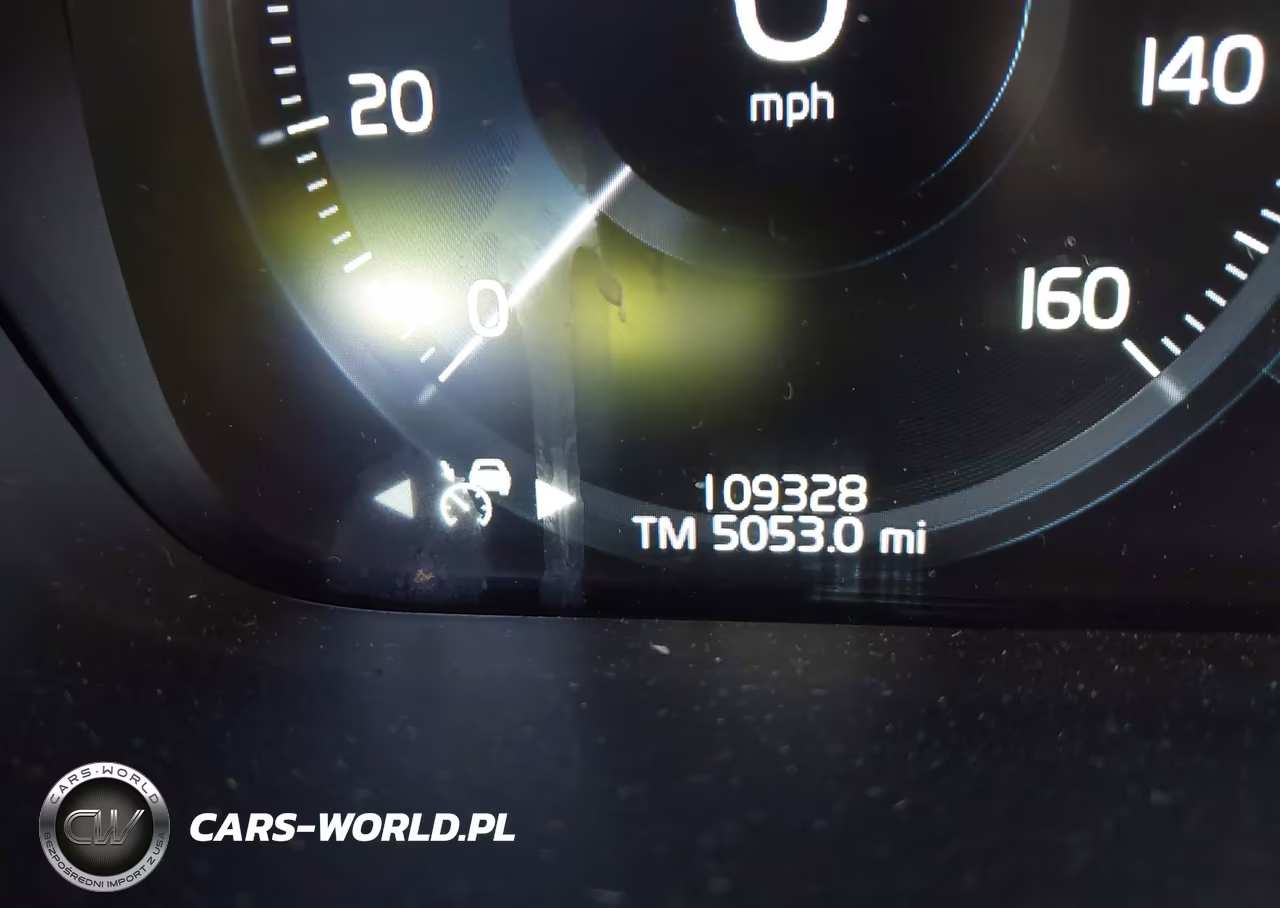 2018 Volvo Xc90 T6 Momentum VIN:YV4A22PK3J1337515 - 15
