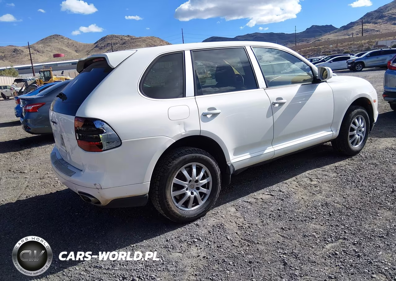 2010 Porsche Cayenne VIN:WP1AA2APXALA12082 - 4