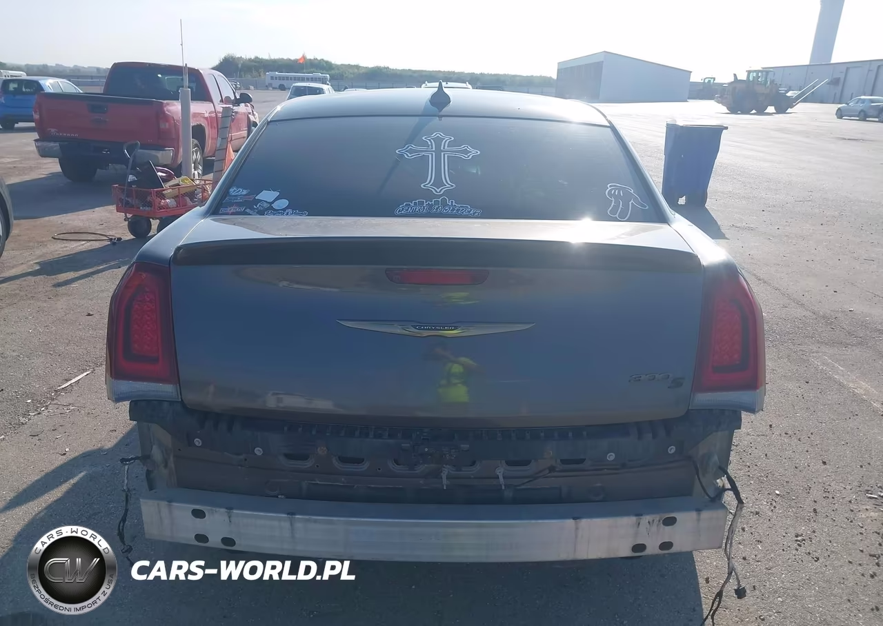2017 Chrysler 300 300S Alloy Edition VIN:2C3CCABG1HH508235 - 16